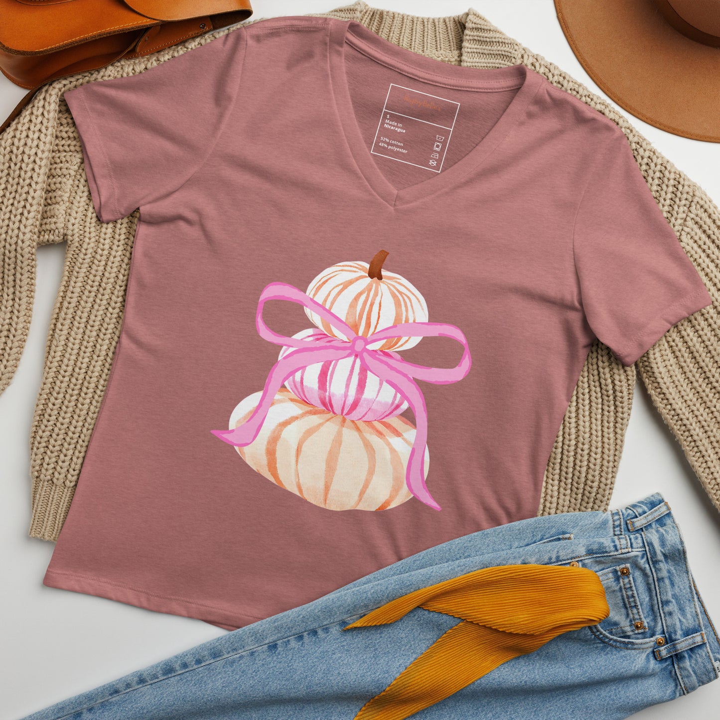 Pink Pumpkin Bow Women’s relaxed v-neck t-shirt